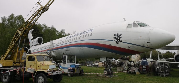 Svět je malý – Air Park Zruč u Plzně | Sbírka letecké a vojenské techniky